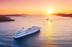 CDC recommends UV disinfection for cruise ships Featured Image