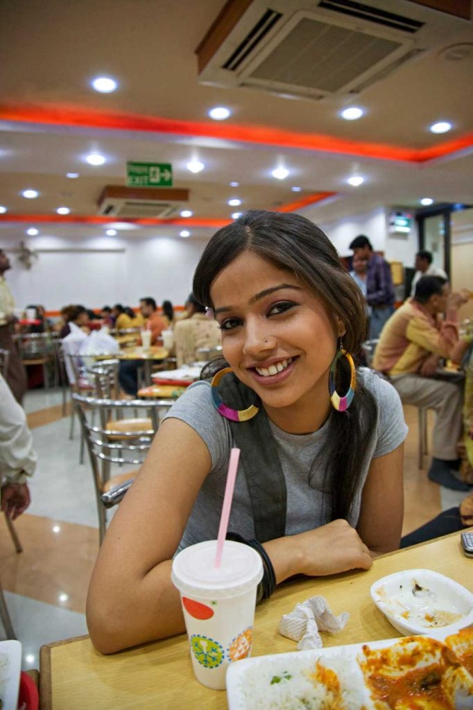 Odor control in fast food and restaurants, from kitchen to toilets
